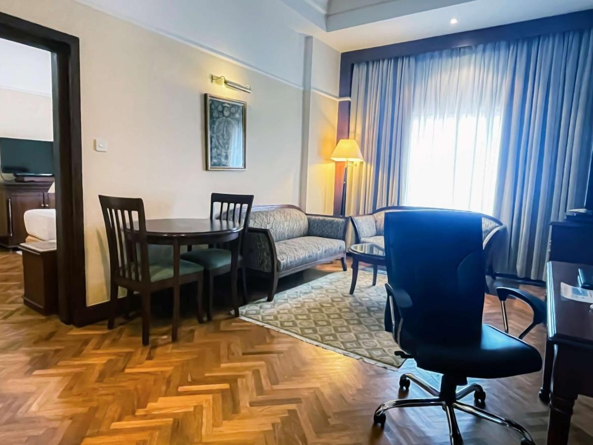 Radisson Hotel Kathmandu Ngoại thất bức ảnh