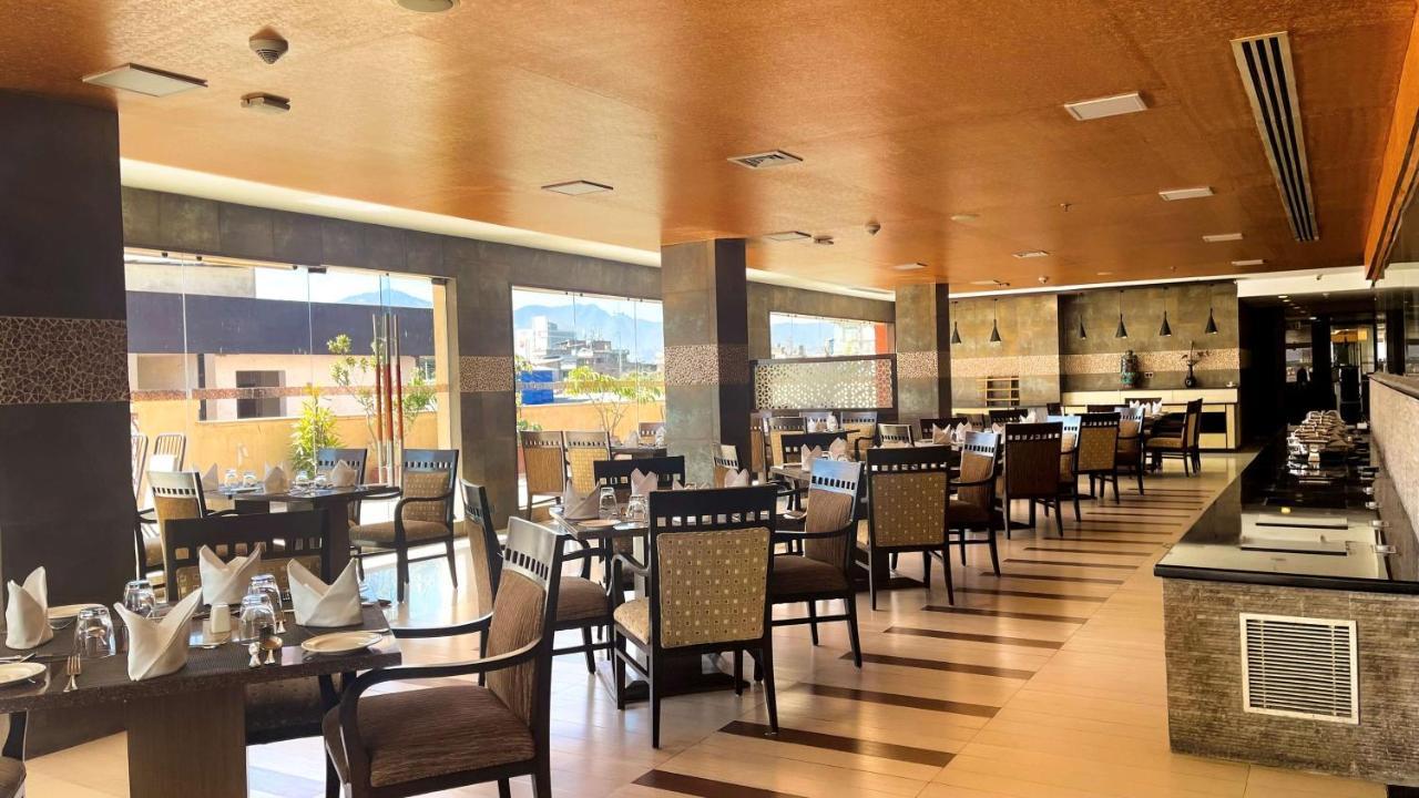 Radisson Hotel Kathmandu Ngoại thất bức ảnh
