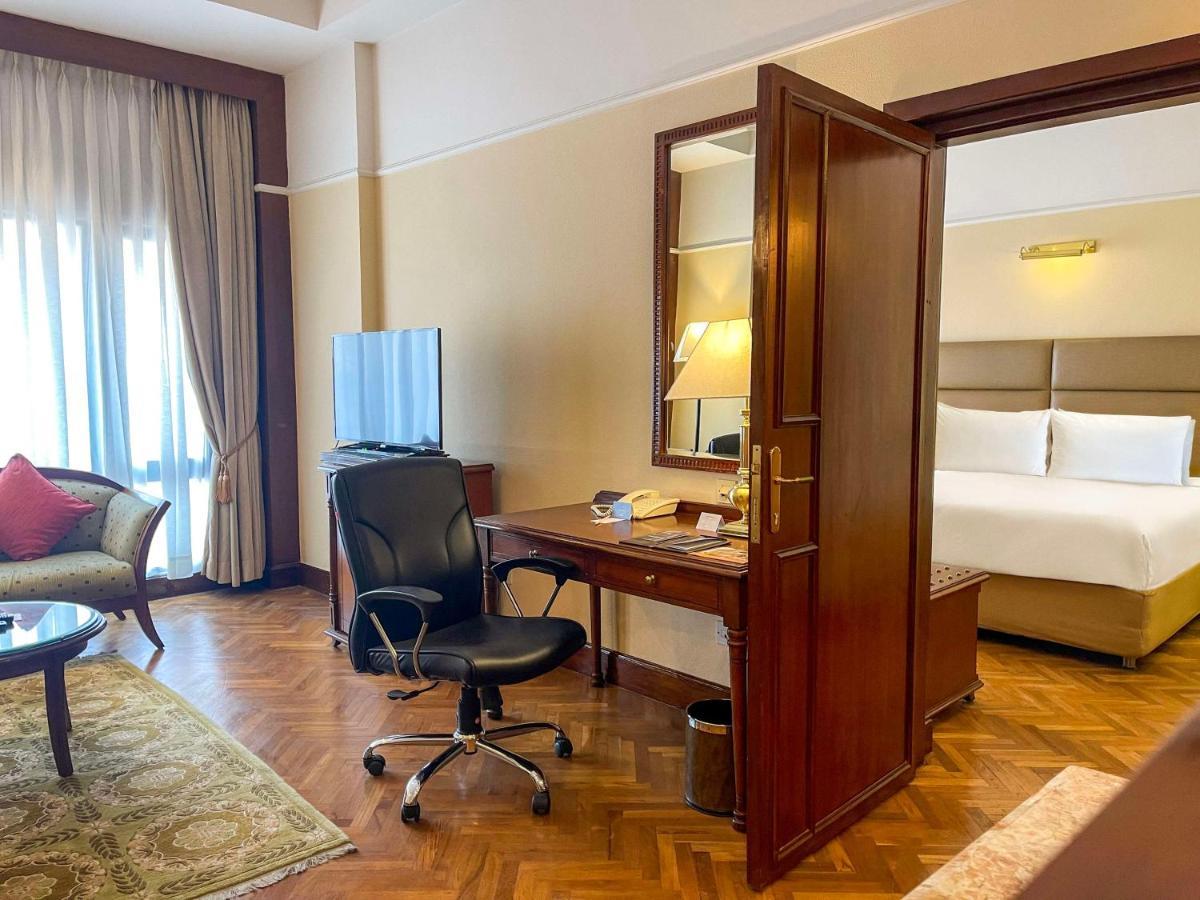 Radisson Hotel Kathmandu Ngoại thất bức ảnh