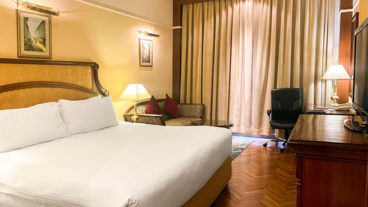 Radisson Hotel Kathmandu Ngoại thất bức ảnh