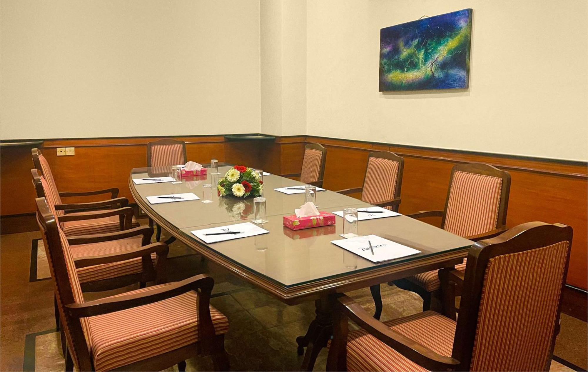 Radisson Hotel Kathmandu Ngoại thất bức ảnh