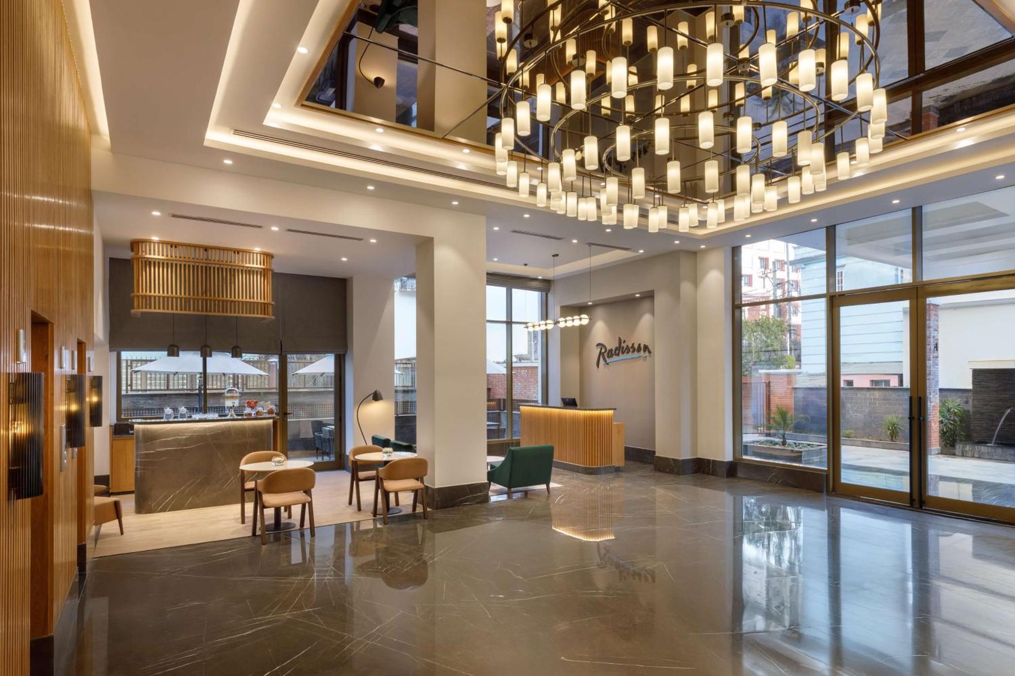 Radisson Hotel Kathmandu Ngoại thất bức ảnh