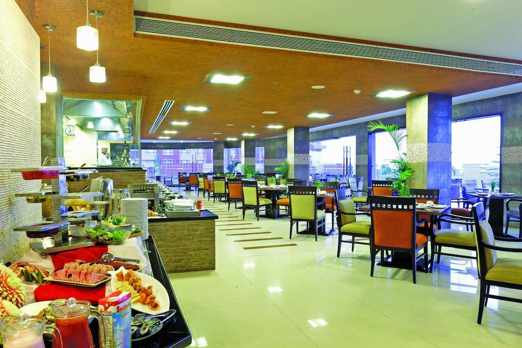 Radisson Hotel Kathmandu Ngoại thất bức ảnh