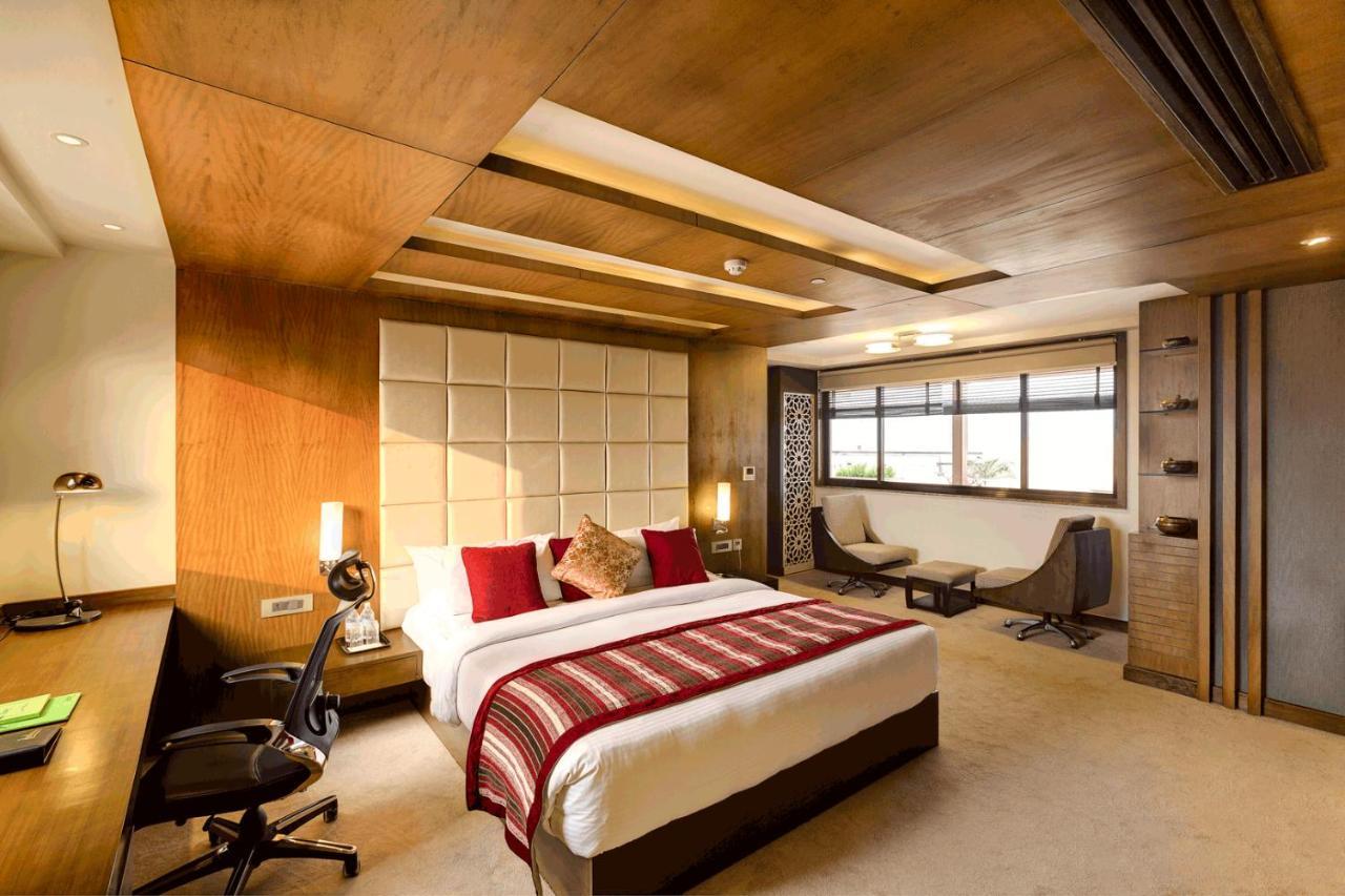Radisson Hotel Kathmandu Ngoại thất bức ảnh